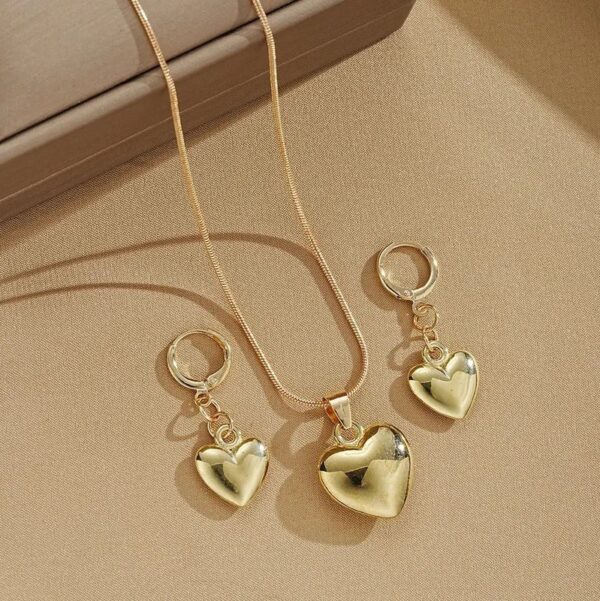 Set de corazón inflado